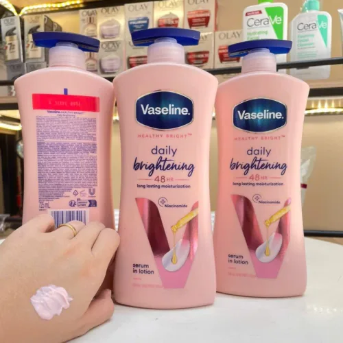 Đánh giá sữa Dưỡng Thể Vaseline Intensive Care Daily Brightening 725ml
