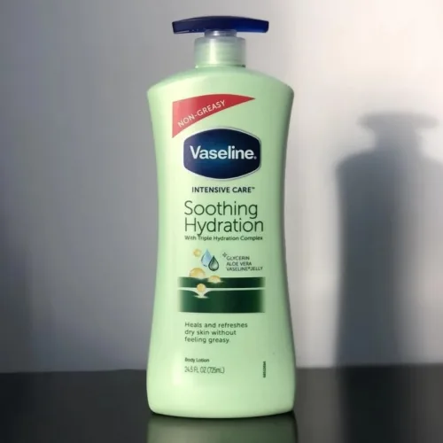 Khi lotion nhờn rít khiến bạn ngại dưỡng thể sau tắm