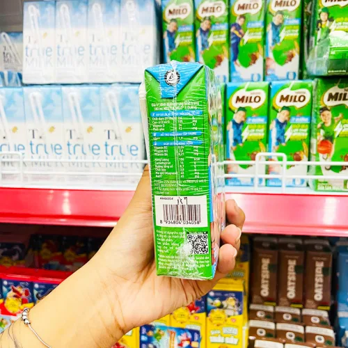 Sữa Lúa Mạch Ít Đường Nestle Milo Lốc 4 Hộp Lớn (180ml/Hộp)