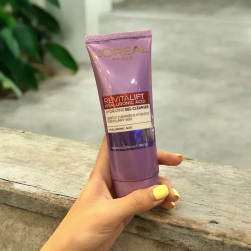 3. Kiểm tra tên, dung tích và bảng thành phần — Sữa Rửa Mặt L'oreal Paris Revitalift