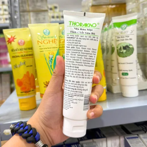 Sữa rửa mặt Thorakao tinh chất sữa bò, quy cách 120 g