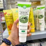 Sữa rửa mặt Thorakao tinh chất sữa bò, quy cách 120 g