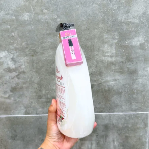 Bảng giá sỉ sữa Tắm Charme Hương Lựu - Sữa Tắm Hương Nước Hoa Charme Pomegranate 1 Lít