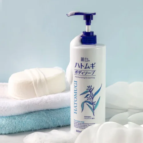 Sữa Tắm Ý Dĩ Hatomugi Moisturizing Washing 800ml