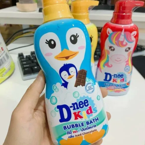 Làm ướt da, xoa nhẹ rồi xả sạch