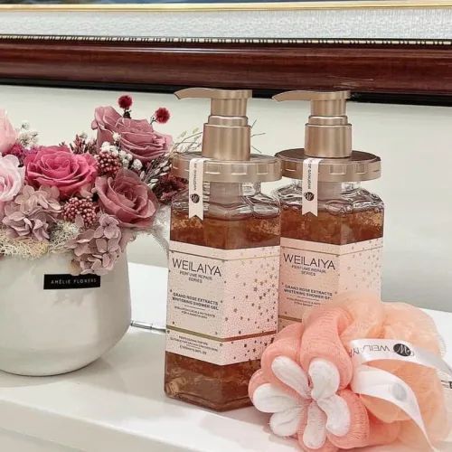 Sữa tắm Weilaiya Grand Rose Extracts hoa hồng Damask 450ml