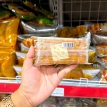 Thùng 28 Cái Bánh Bánh Bông Lan Phủ Hạt Phỉ Obalab Vị Socola 68g/Cái