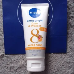 Tinh Chất Dưỡng Thể Nivea Màu Cam Ban Ngày 180ml
