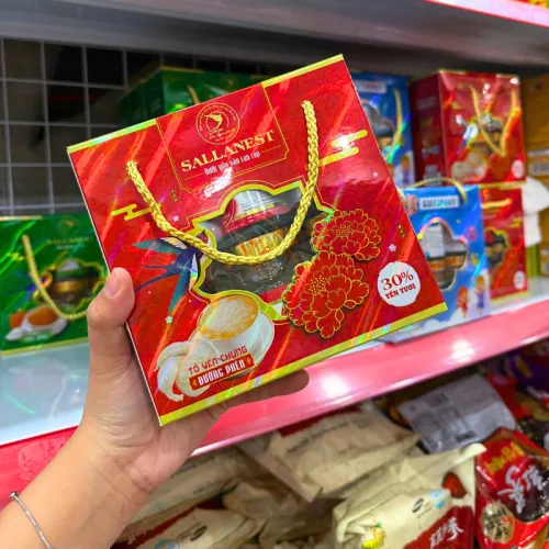 Yến Sào Chưng Táo Đỏ Cao Cấp SALLANEST 30% – Dạng Xách 6 Hũ 70ml