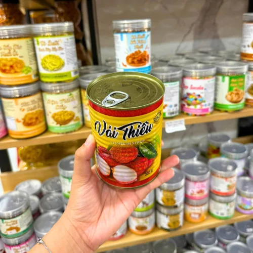 Vải Thiều Lychee In Syrup - Vải Thiều Ngâm Đường Food Club Hộp Vàng 565g