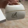 Video đánh giá Sỉ kem Body Mềm Nước Hoa A Cosmetics Phương Anh 150g - Phiên Bản Mới