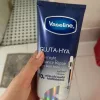 Hình ảnh đánh giá Sỉ sữa Dưỡng Thể Vaseline 70X Màu Hồng 300ml (Hàng nhập khẩu có tem phụ) - Phiên Bản Mới