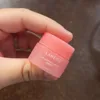Video đánh giá Laneige Mặt Nạ Ngủ Môi Mini 3g Hương Quả Mọng Bản Trung