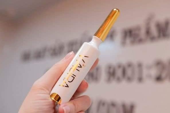 Cấy Hồng Môi Vaura Master Lips V3 Extra X9 được chiết xuất từ thành phần thiên nhiên