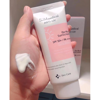 Kem chống nắng SJM Medical Anti UV Perfect SunScreen là kem chống nắng vật lý, nổi bật với chỉ số chống nắng cao