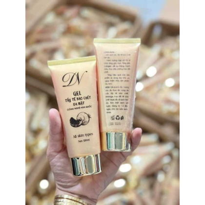Tẩy Tế Bào Chết Da Mặt DN 120ml Chân ái cho da dầu mụn
