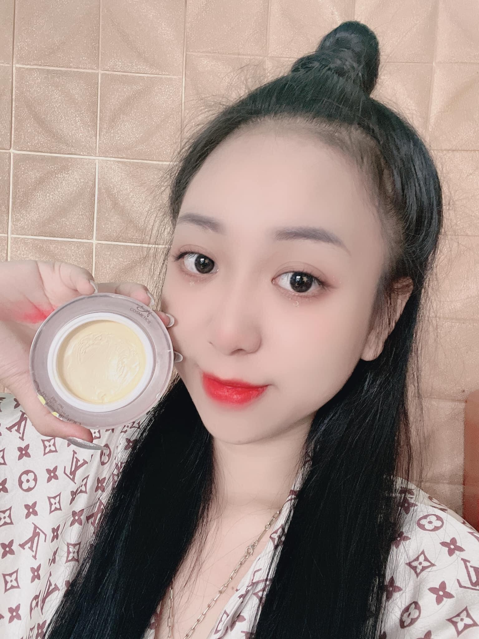 Sử dụng kem face pháp A Cosmetics bí quyết để có làn da bóng mịn