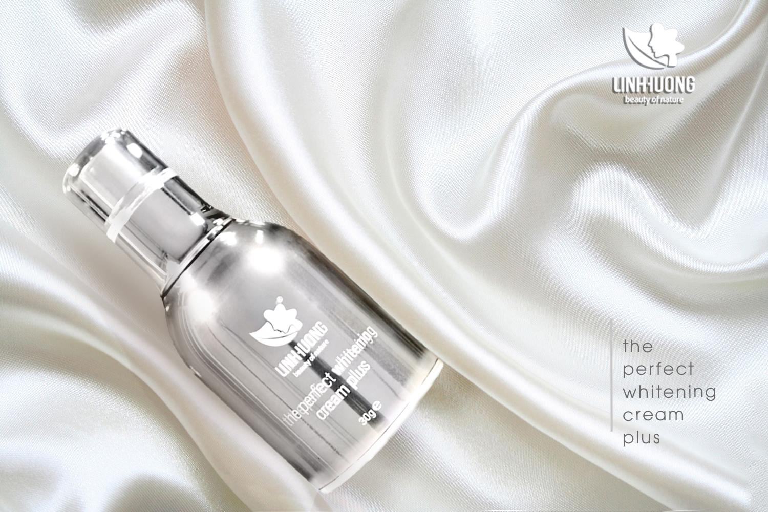 Chăm sóc da và tạo bước nền trang điểm tự nhiên với The Perfect Whitening Creamplus LINH HƯƠNG