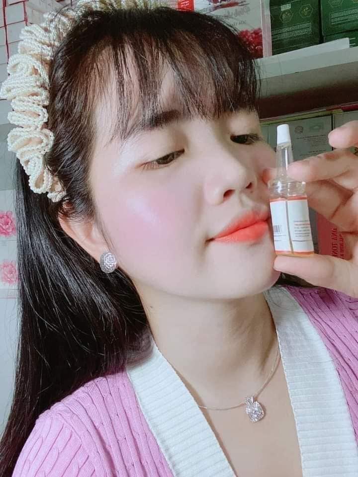 Serum Noãn Thực Vật Hải Âu Việt-Đánh Thức Vẻ Đẹp Nữ Thần Trong Bạn!