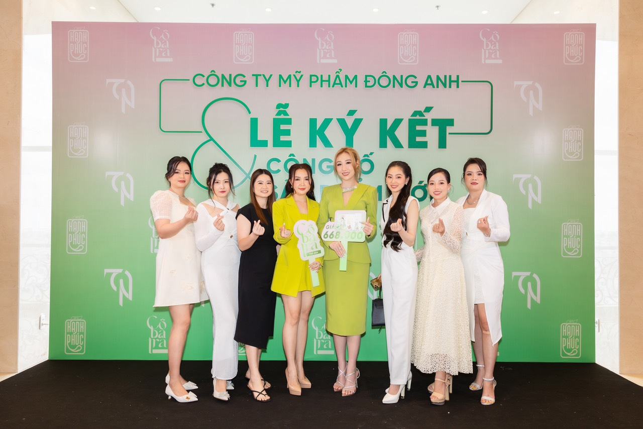 Tham dự Sự kiện ra mắt sản phẩm Cô Ba Trà giảm mỡ bụng mọi người Group