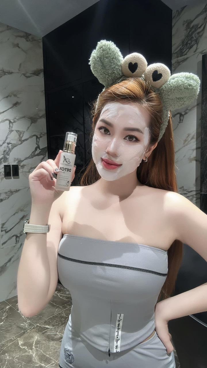 Bán em detox này 5 năm thì Phương Anh sài chắc cả 1.000 chai