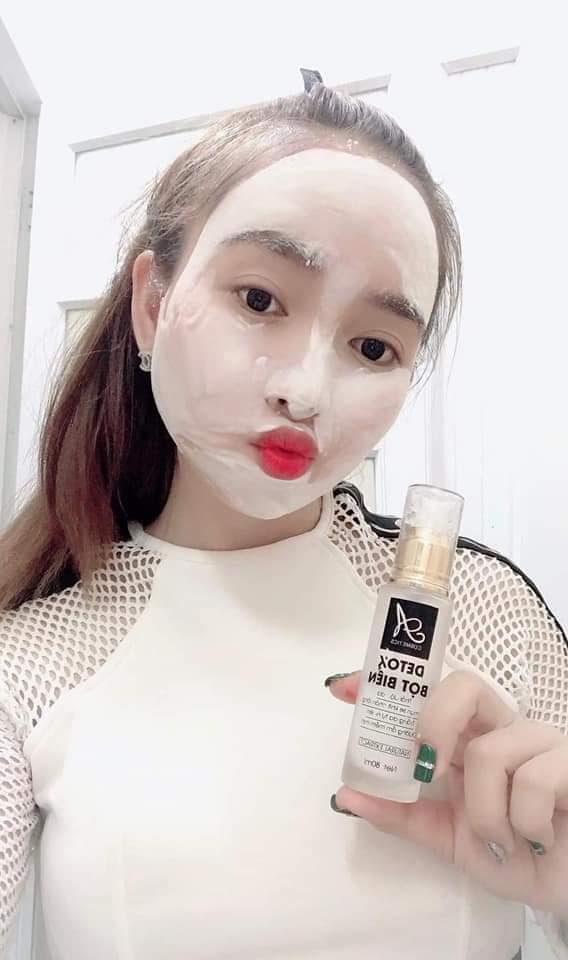 Sử dụng Detox bọt biển để làn da sạch mịn & căng bóng mỗi ngày