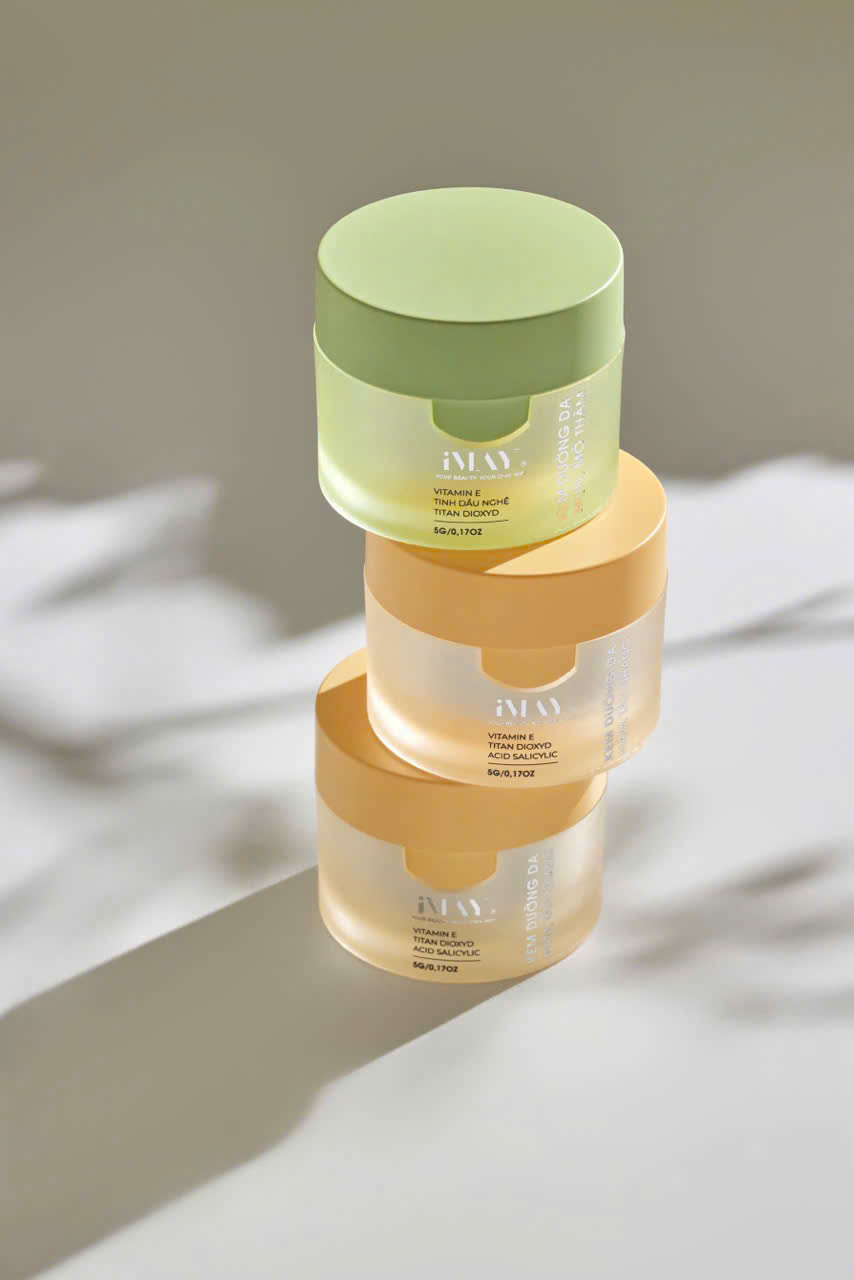 14495_z5876046038697-ecb151b140114bbf0e55796fba3470e0_20240929094610-4.jpg Kem Face Thanh Mây iMay Cream Nắp Vàng - 8936038680766