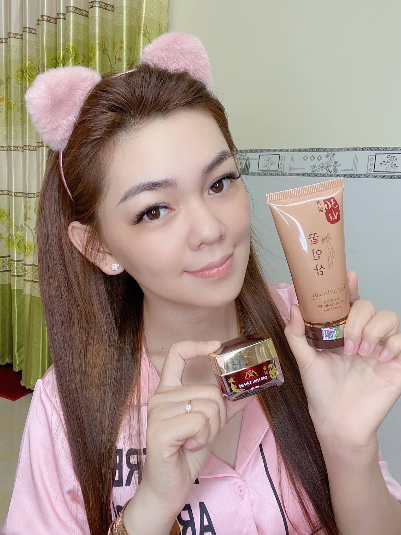 14586-1602470926-152618684-1504533623220419-3704499379588557538-o-10.jpg Sữa Rửa Mặt 36 Vị Mật Nhân Sâm MeeA Organic - 8938534672030