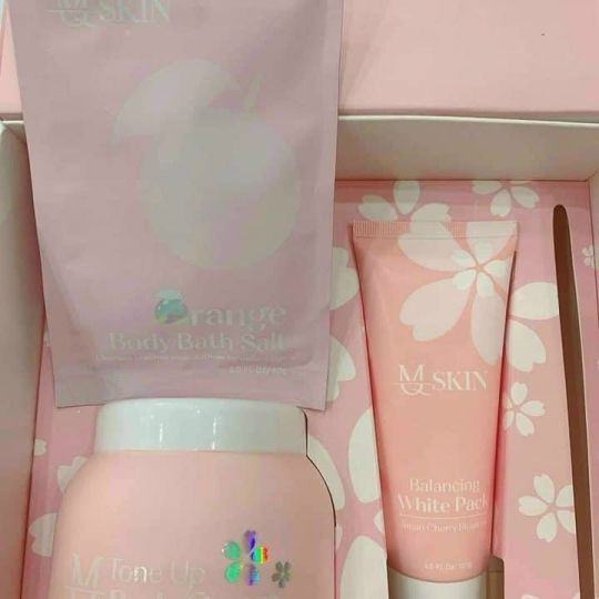 Combo bộ dưỡng trắng body MQ Skin Hoa Anh Đào