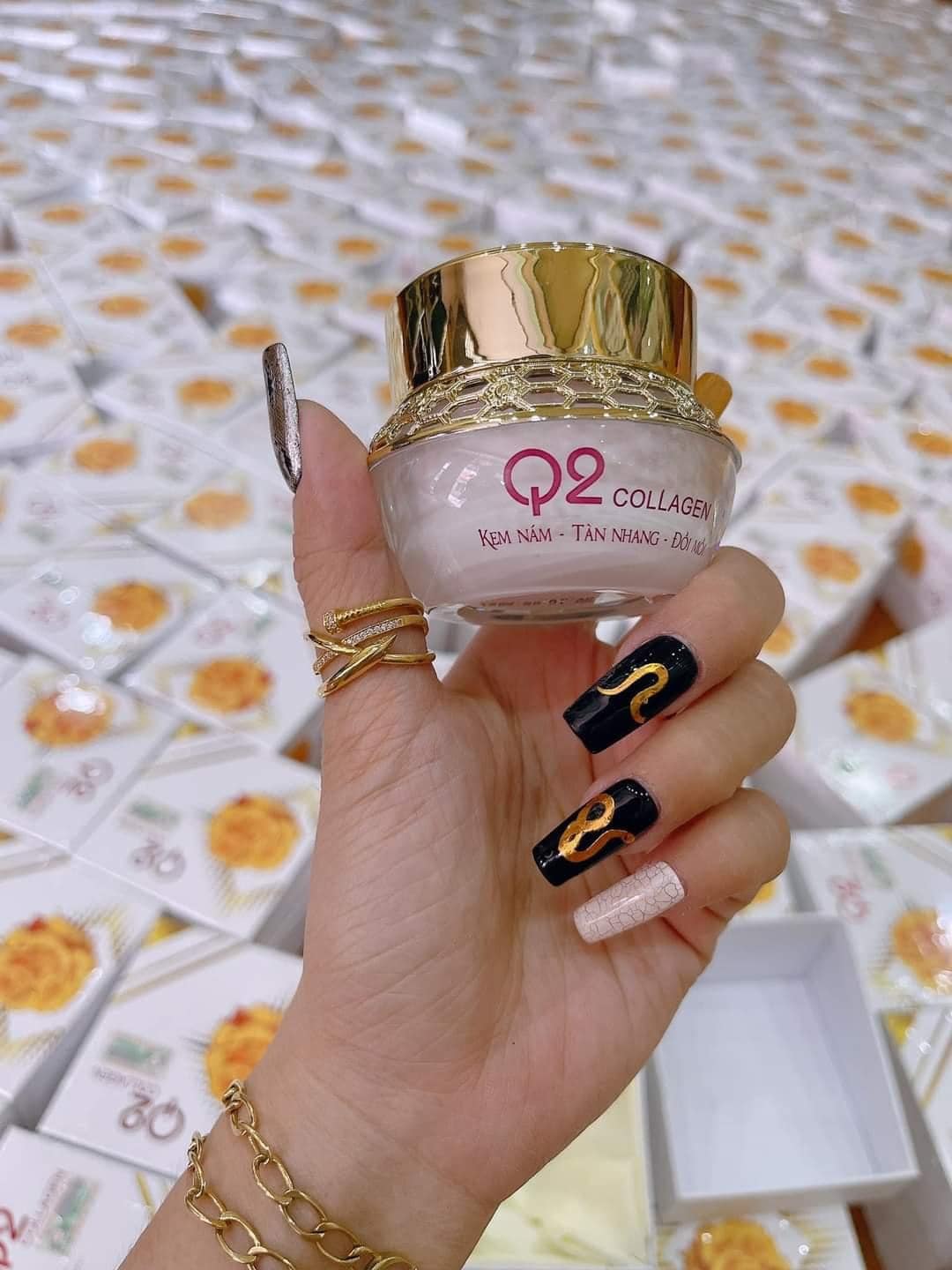 Kem face trị nám tàn nhang đồi mồi Q2 Collagen Sublimation Beauty 7 Kem face trị nám tàn nhang đồi mồi Q2 Collagen Sublimation Beauty