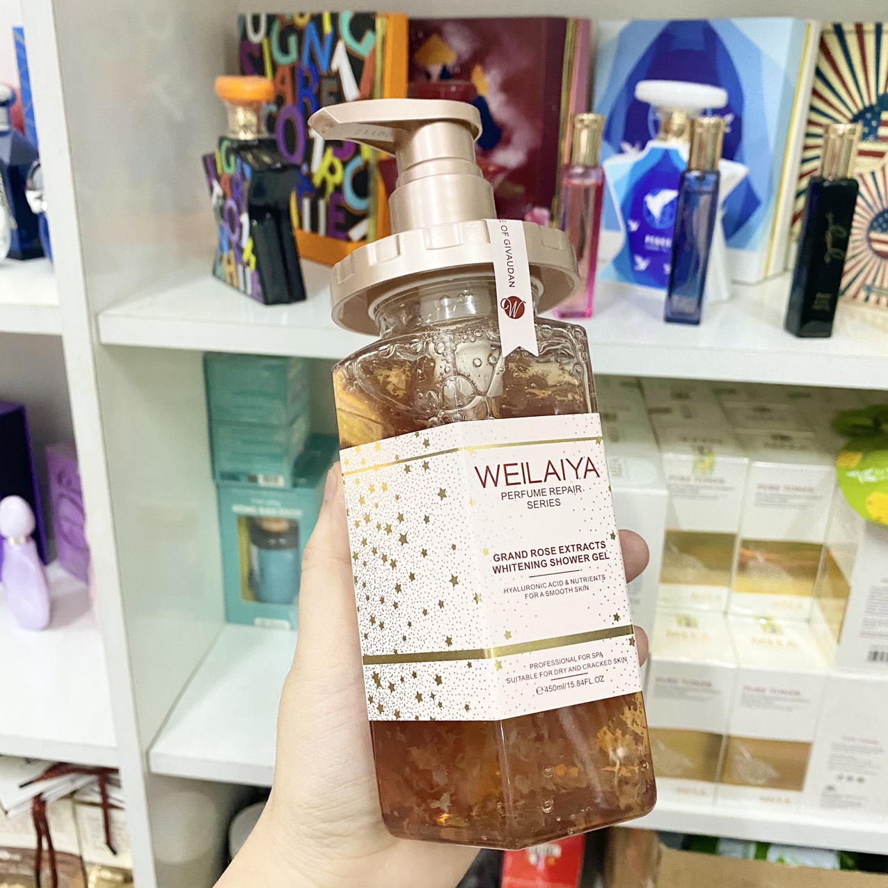 15878-z3125273875730-070c57e2c143d1046aa90ccb2c59b61b-9.jpg Sữa Tắm Trắng Da Cánh Hoa Hồng Weilaiya Damask 450ml Chính Hãng - 6971025880783