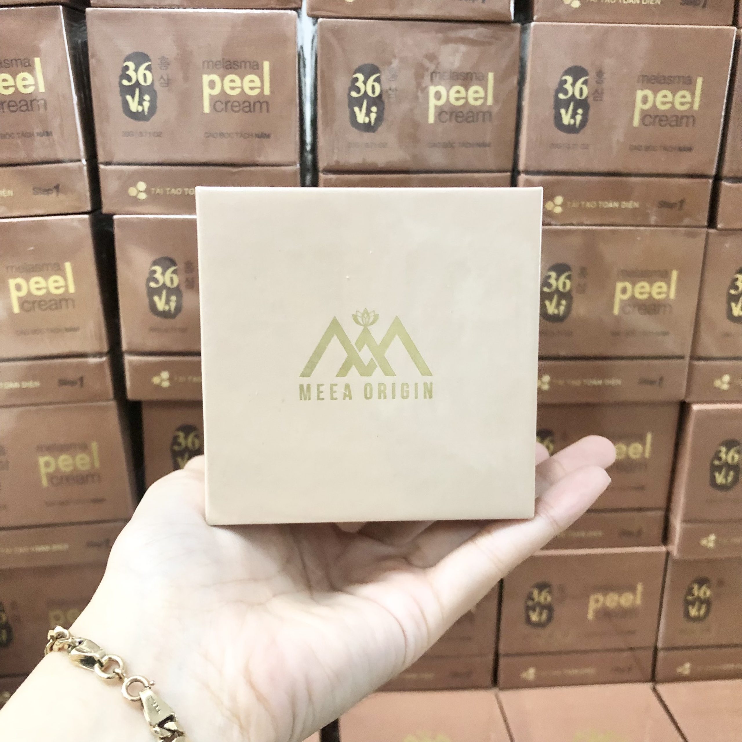 16926-z3492011533608-e7d3ae45c80d5da74f8e5dbf04c4346f-6.jpg Combo Peel Da Tảo Sâm Đông Y 36 Vị + Kem Phục Hồi Da Ha 36 Vị MeeA Origin - COMBO01