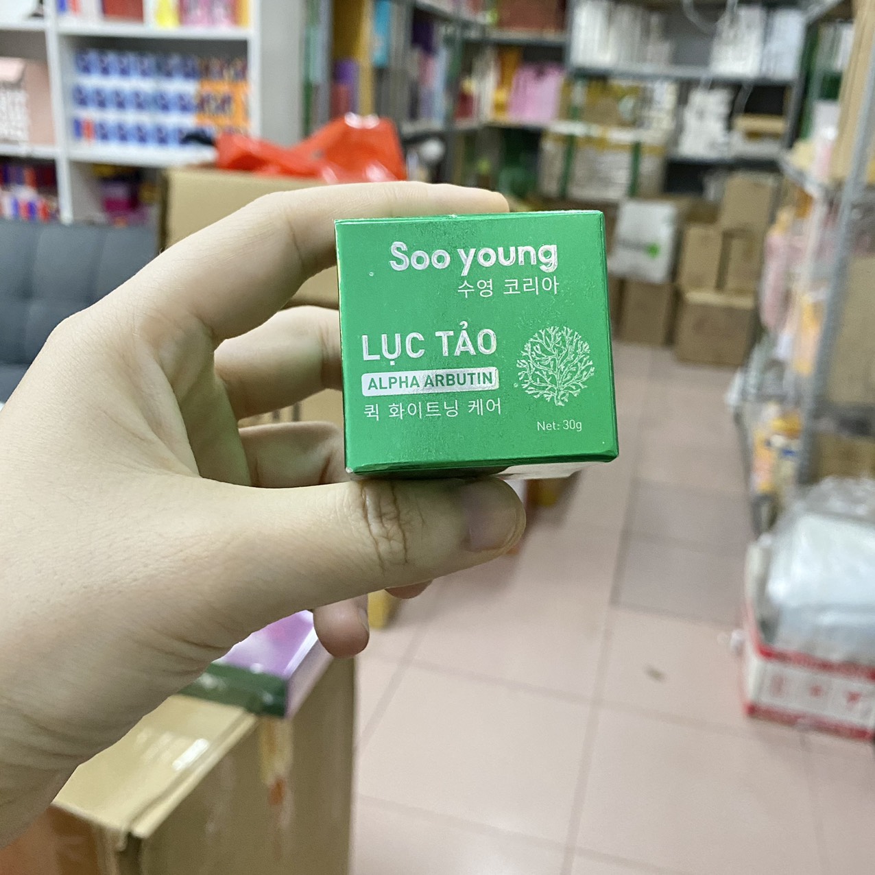 17616-z3720289833452-f4d764c76fc8f703d14f0205f3515001-3.jpg Kích Trắng Lục Tảo Soo Young - 8938532152190