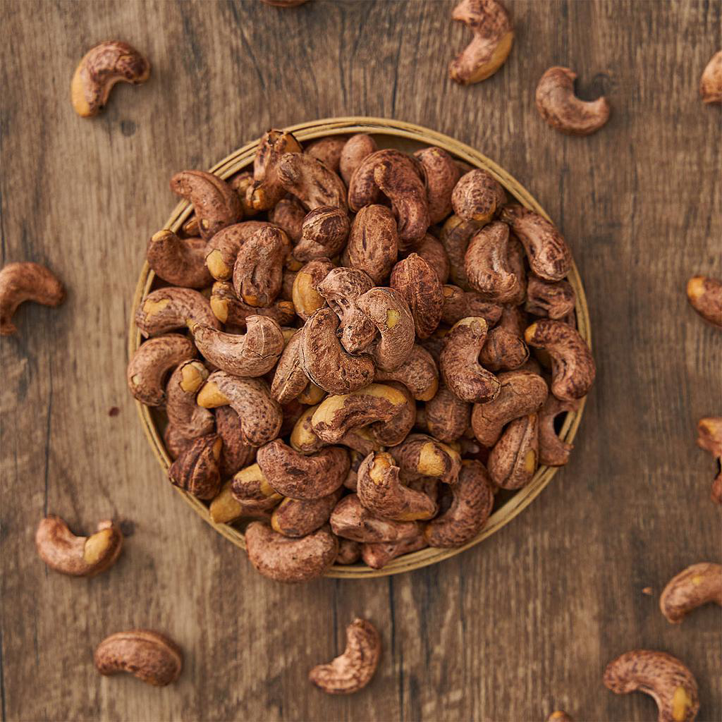 Sỉ hạt Điều Cồ A Rang Muối Nguyên Hạt Vỏ Lụa (Loại xuất khẩu) 500g Hộp 6 Sỉ hạt Điều Cồ A Rang Muối Nguyên Hạt Vỏ Lụa (Loại xuất khẩu) 500g Hộp