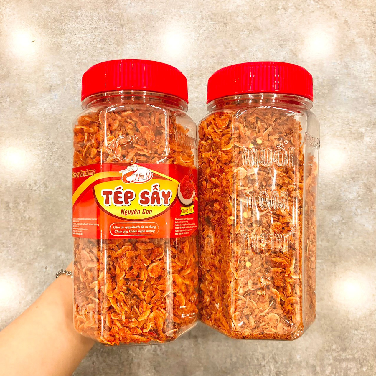 Tép Sấy Nguyên Con Như Ý Loại Ngon 400g Hộp 3 Tép Sấy Nguyên Con Như Ý Loại Ngon 400g Hộp
