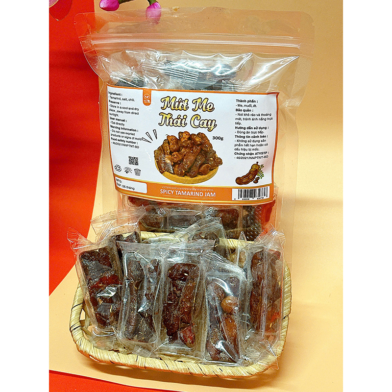 23379_z6125807943873-ca32b4be9e53fc489a029b4deb647977_20241214155950-1.jpg Mứt Me Thái Cay Túi Zip 300g - MMCCTZ
