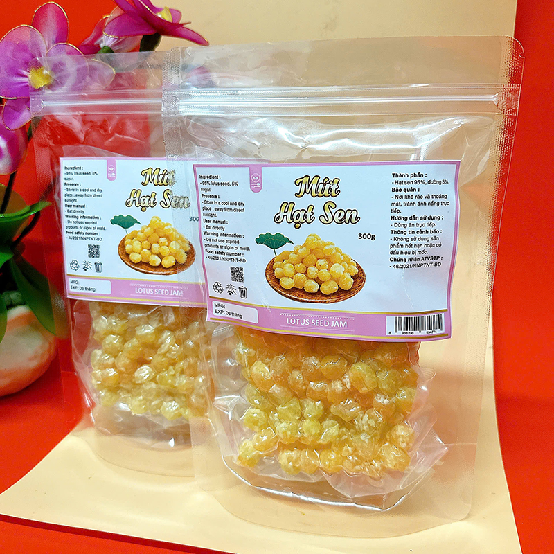 23384_z6125810959713-b9f8dfe2723d81a2351ab81f57df64ba_20241213165014-3.jpg Mứt Hạt Sen Túi Zip 300g - HSHCK