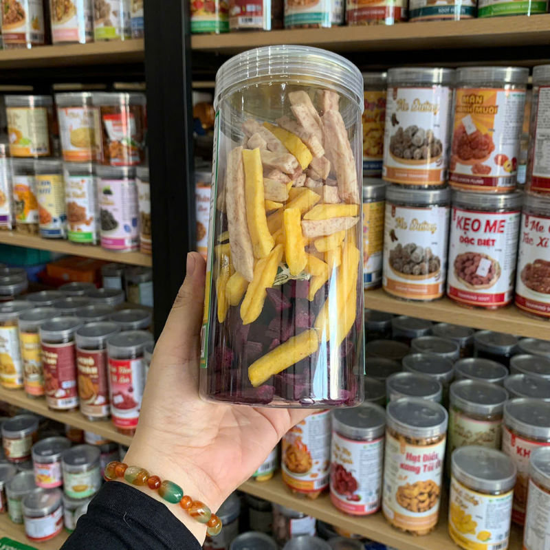 Khoai Sấy Mix 3 Vị Thơm Ngon 300g Hộp 9 Khoai Sấy Mix 3 Vị Thơm Ngon 300g Hộp