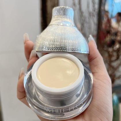 23868_featured_23868-428634542-3561644254048712-4234089907131781112-n-20240405093518_20240723091357 Combo Kem Face Lười Thượng Hạng và Serum Huyết Thanh 7Days Queenie Skin