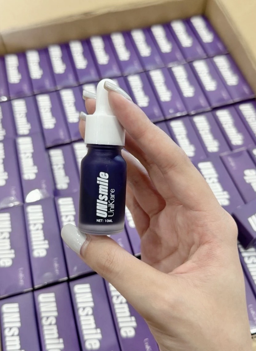24535_z5537365846086-4d1e90a3e4a1cdd26d36a94e2db60c49_20240614160845-2.jpg Serum Trắng Răng Unismile Unikare 10ml - SRUNISMILE01