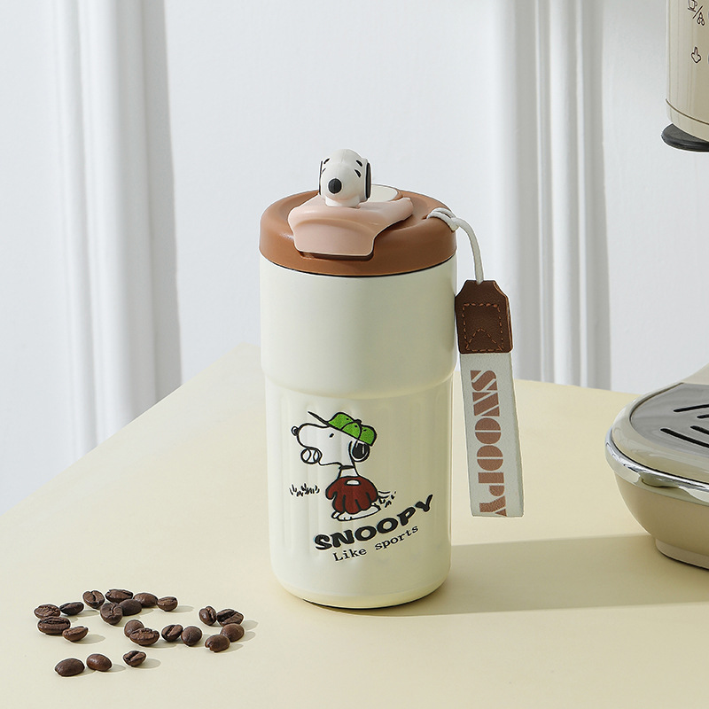 24978_o1cn019h3qw21febkpitlyg-2217593533975-0-cib_20240828145235-3.jpg Ly Giữ Nhiệt Inox Hoạt Hình - Cốc Giữ Nhiệt Có Quai Cho Bé 420ml - LGNIN01