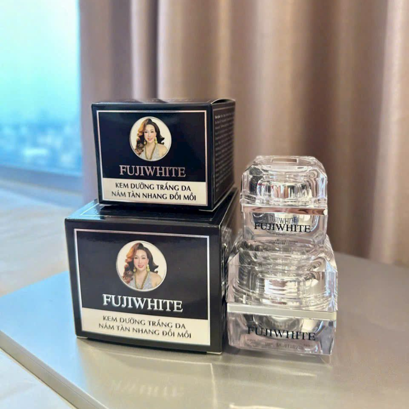 25139_8_20250709175832-1.png Kem Face Hà Kiều Anh Chăm Sóc Da Nám Phiên Bản Mới 10g - 8938545178156