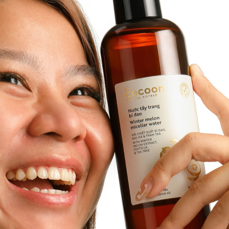25515_tt-bi-dap-phu-photoroom-5_20241026105247-2.jpg Nước Tẩy Trang Bí Đao Cocoon Dành Cho Da Dầu Mụn 500ml - 8936217700223