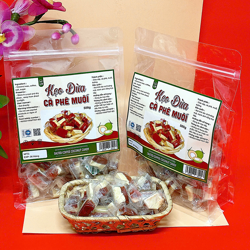 25874_z6125813773088-61d7852c4188efb4b181bedb2d87a9be_20241214145445-2.jpg Kẹo Dừa Cà Phê Muối Túi Zip 500g - KDCPMTZ500