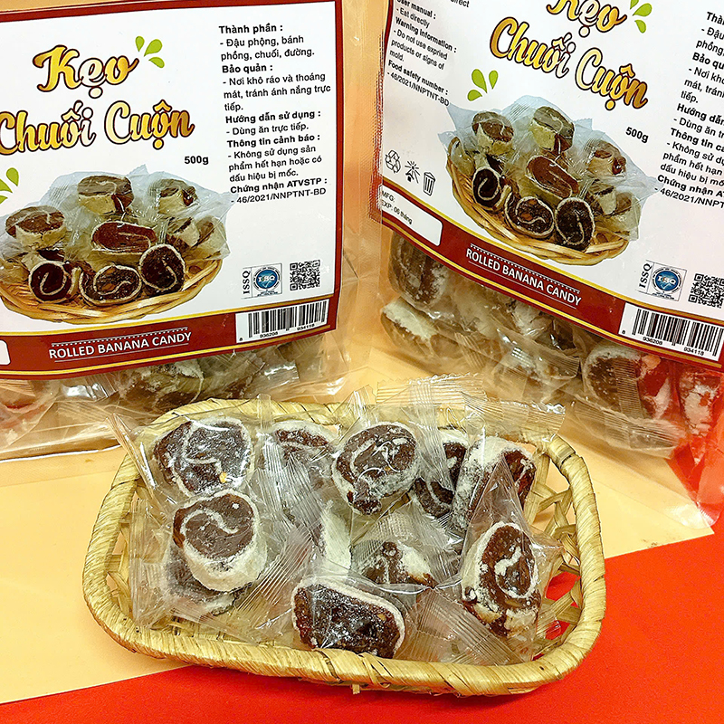 25876_z6125812532389-691389296a5617b07d2eaa1680fcd3b2_20241214152215-2.jpg Kẹo Chuối Cuộn Túi Zip 500g - KCCTZ500