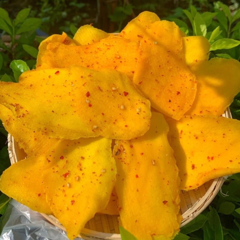 25902_image-photoroom-2_20241225103015-3.jpg Xoài Sấy Muối Ớt Túi Zip 300g - XSMO300