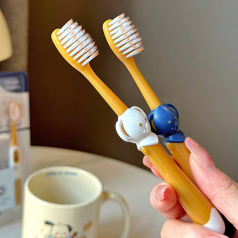 25926_o1cn01iizi8h1f3rfxcmmmx-2218171070431-0-cib_20250114103423-2.jpg Set 6 Bàn Chải Đánh Răng Cho Bé - BCDRCB