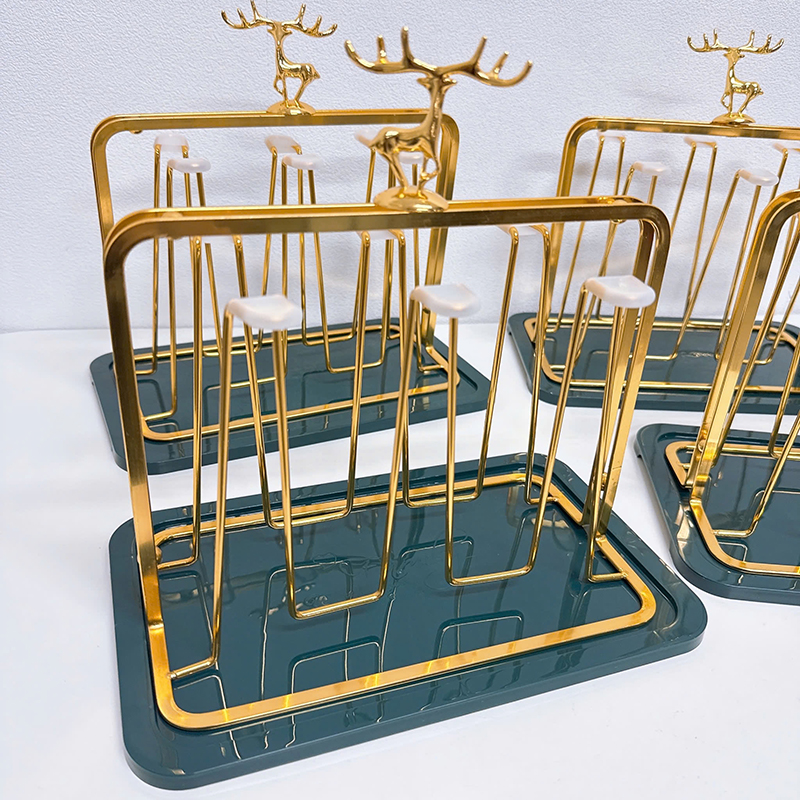 25974_z6225744035409-0177d60df0ec9fcc8269fa6d04804104_20250117121950-2.jpg Khay Úp Cốc Hình Chữ Nhật Mạ Vàng - Khay Úp Ly Tuần Lộc 17x14x20cm - KULMVTL01