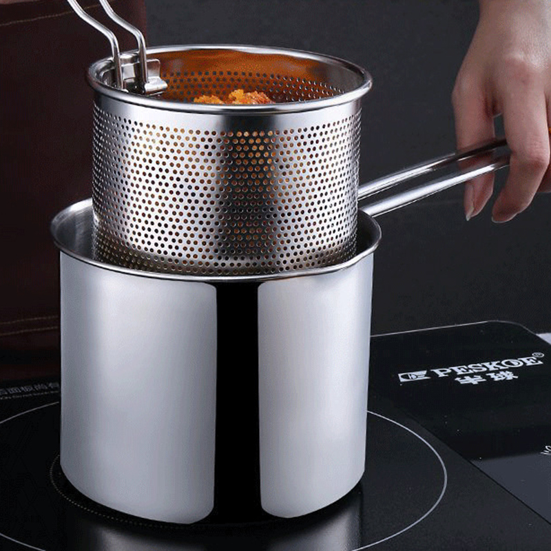 Ca Lọc Dầu Bằng Thép Có Lưới Lọc Cặn Và Tạp Chất - Nồi Chiên Ngập Dầu Mini Có Tay Cầm 1,2L 13x14x12cm 10 Ca Lọc Dầu Bằng Thép Có Lưới Lọc Cặn Và Tạp Chất - Nồi Chiên Ngập Dầu Mini Có Tay Cầm 1,2L 13x14x12cm