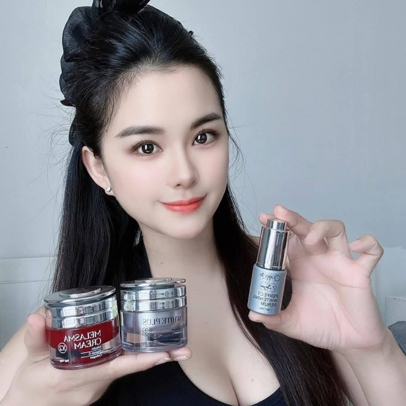 26525_26_20250801101006-1.png Kem Face Lười Queenie Skin Phiên Bản Mini Thượng Hạng 10g - FACELUOI10G